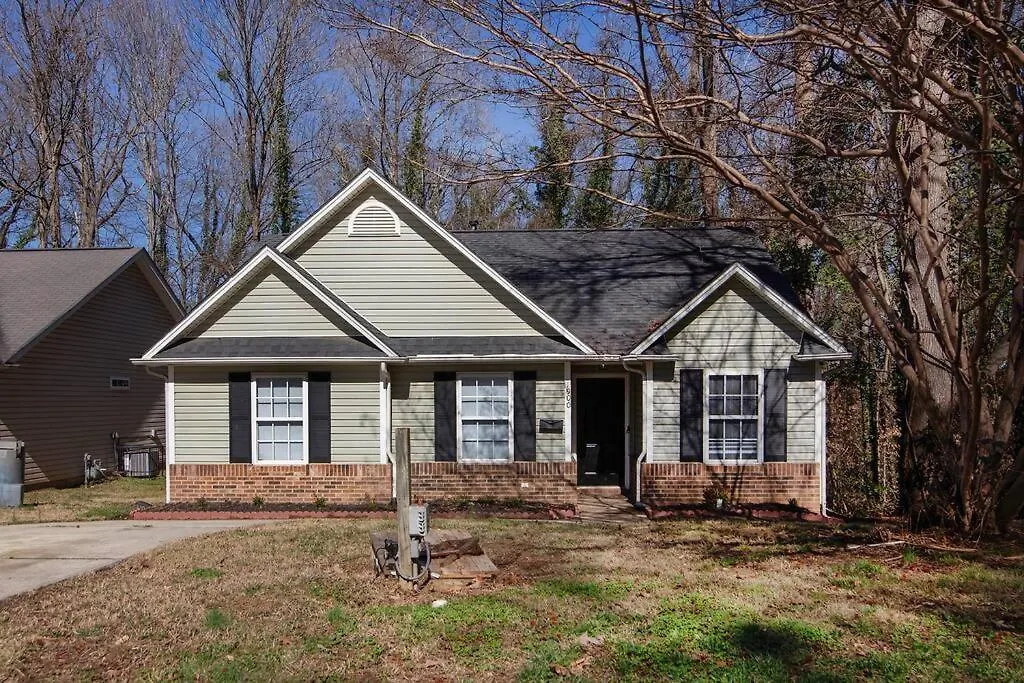Hollyhill Villa Charlotte United States